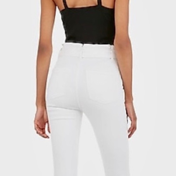 Express NWT denim perfect cropped belted jeans 10 - Picture 2 of 10